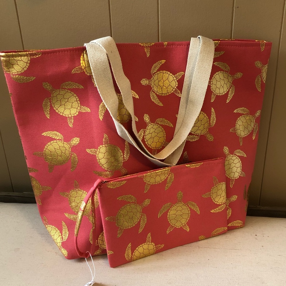 New! Large beach bag with matching wristlet set
